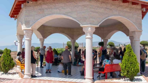 Tourism_.jpg